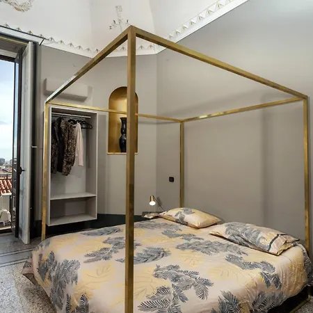 81 And Breakfast 3* Catania